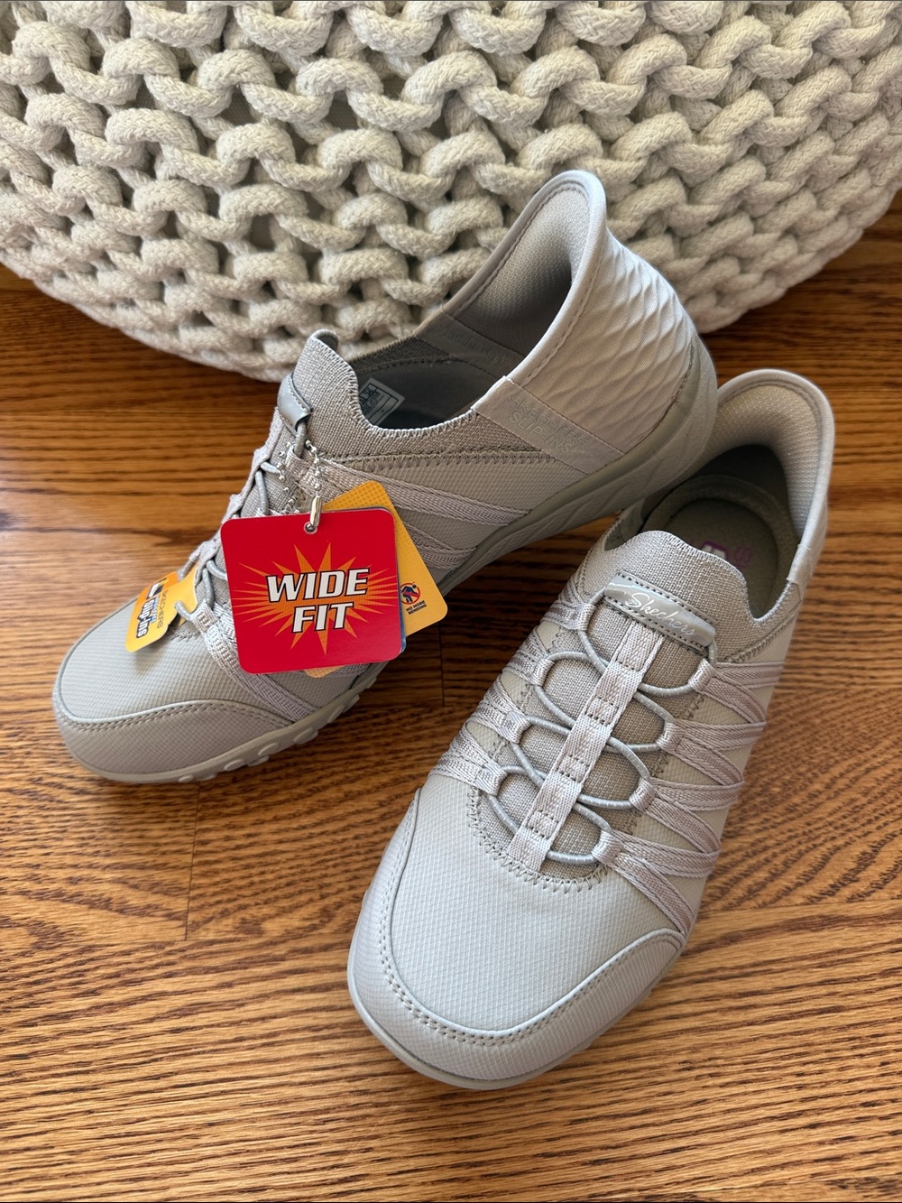 Skechers Slip-ins Wide-Fit Breathe Easy Roll With Me Sneakers